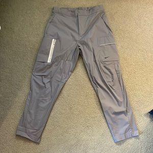 Nike Sportswear Utility pants Size 32x32